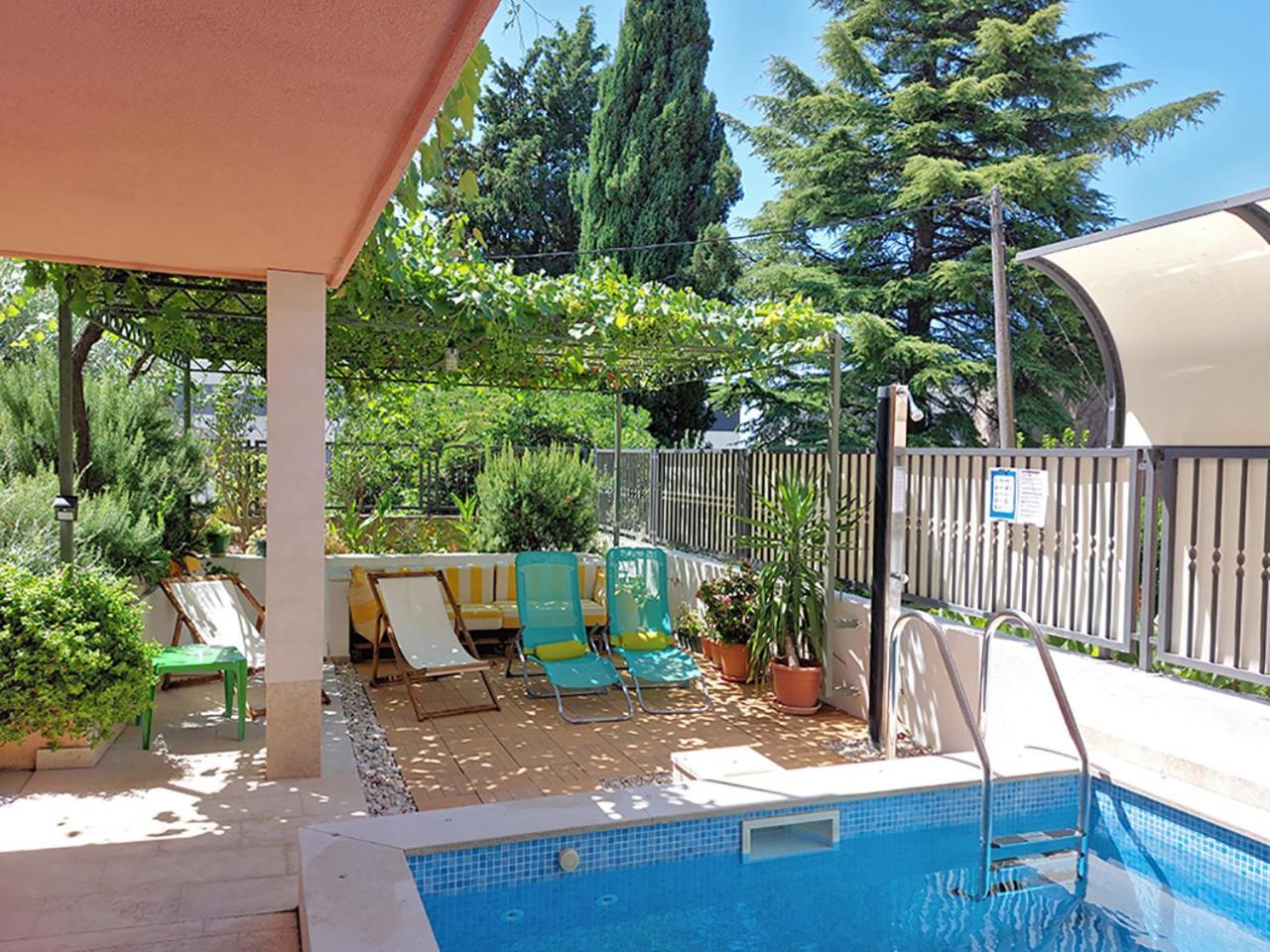 Poolside Paradise - A Hidden Gem In スプリト エクステリア 写真