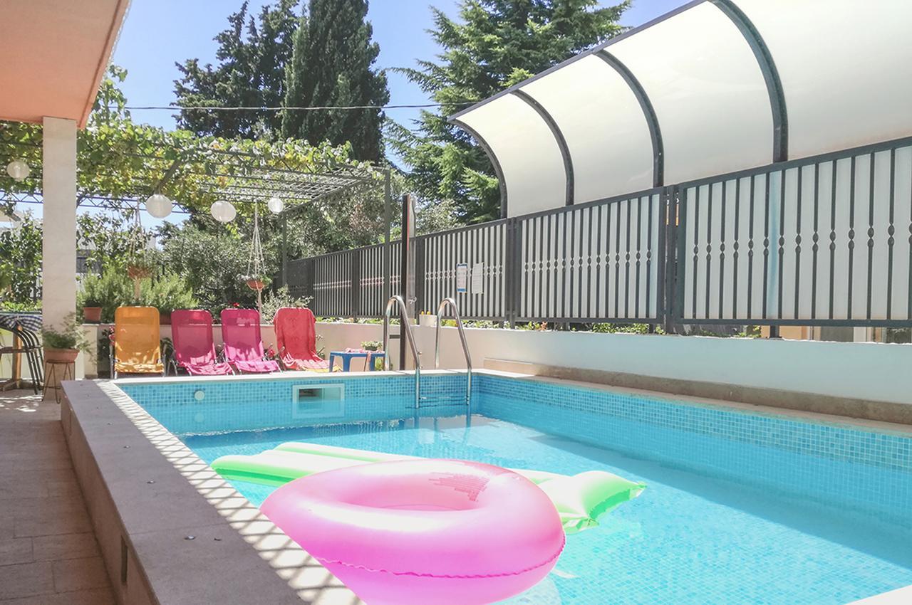 Poolside Paradise - A Hidden Gem In スプリト エクステリア 写真